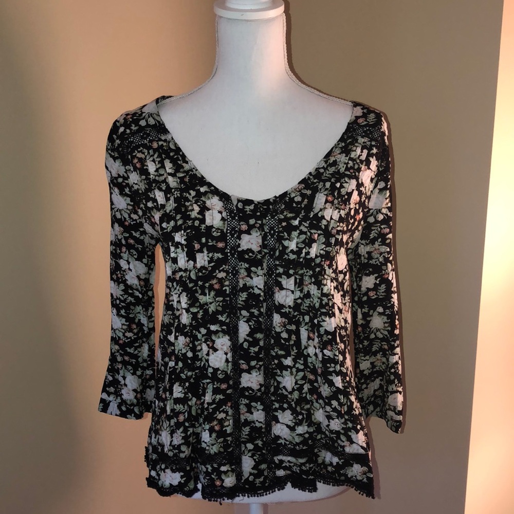 Anthropologie Maeve floral shirt